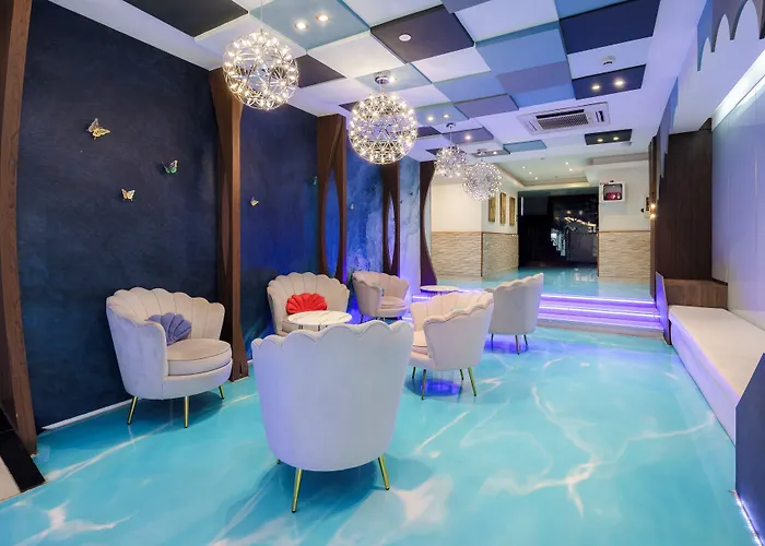 Hotel Mermaid 4*